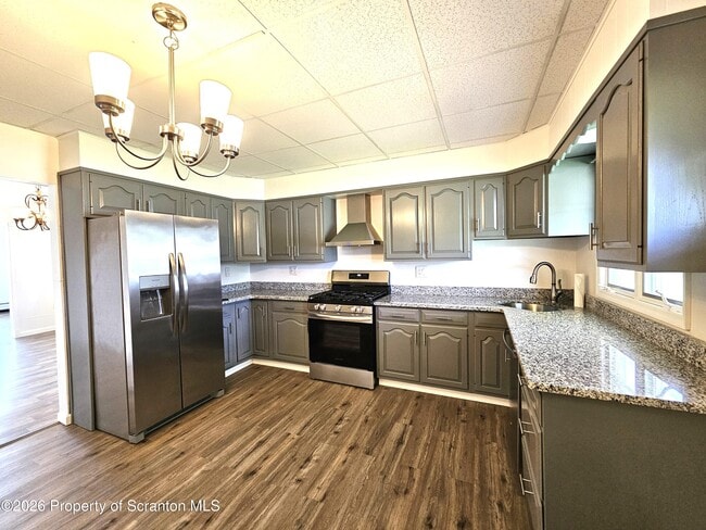 Photo - 814 Price St
