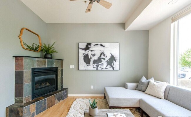 Photo - 1651 Zamia Ave