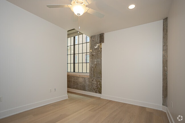 1BR, 1BA - 848SF - The Annex Luxury Apartments