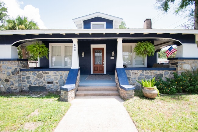Building Photo - 800 N 17th Ave Rental