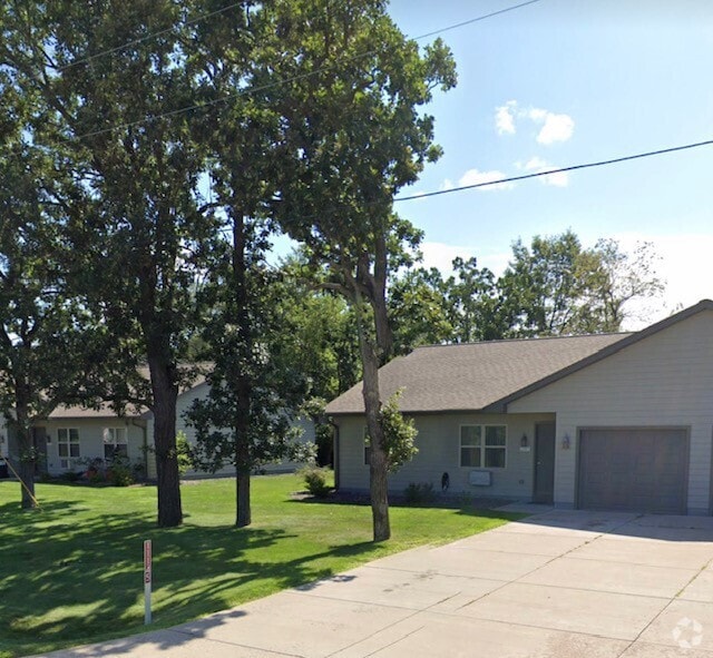 Building Photo - 11145 16th Ave Rental