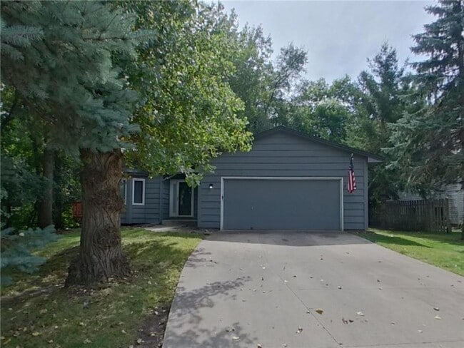Building Photo - 54 Rosewood Dr Rental