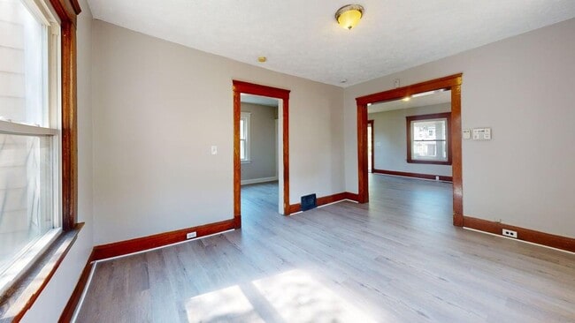 Photo - 820 Whitcomb Rd