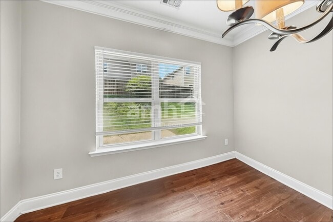 Photo - 2462 Folsom St