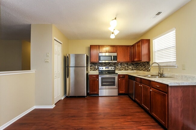 Photo - 2174 Providence Dr