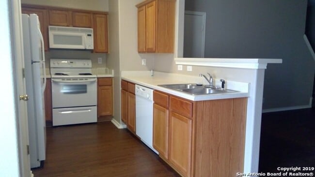 Photo - Townhouse near Medical Center in Gated Community