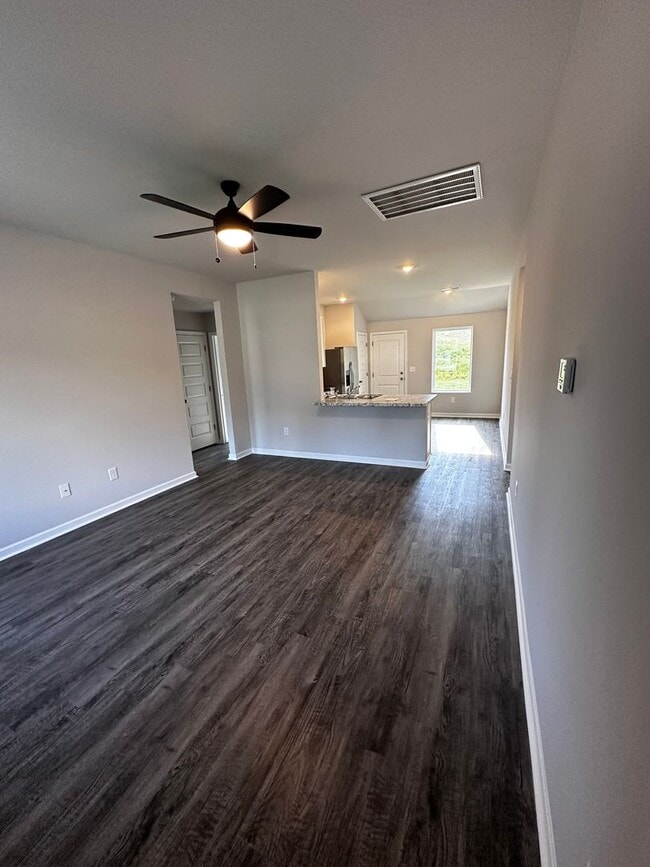 Photo - 2025 Home for Rent!