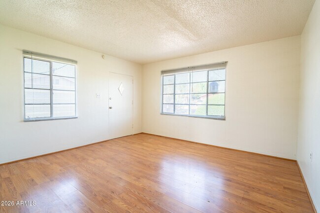 Photo - 1134 S Roosevelt St