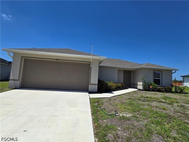 Photo - 2122 NE 13th Pl