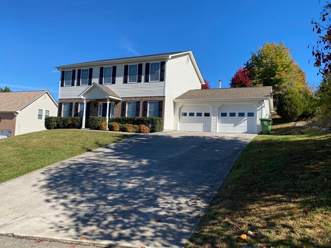 Building Photo - 8206 Gamblers Choice Trl Rental