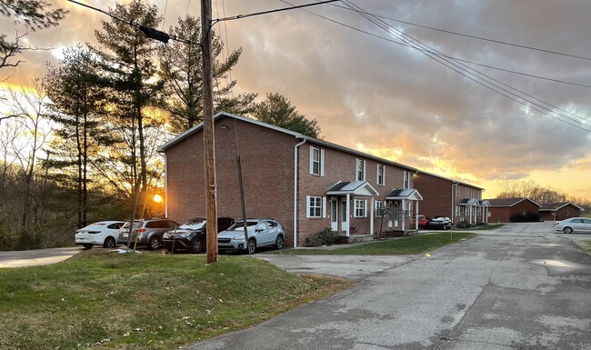 Photo - 118 Willadine Dr Apartments Unit 118