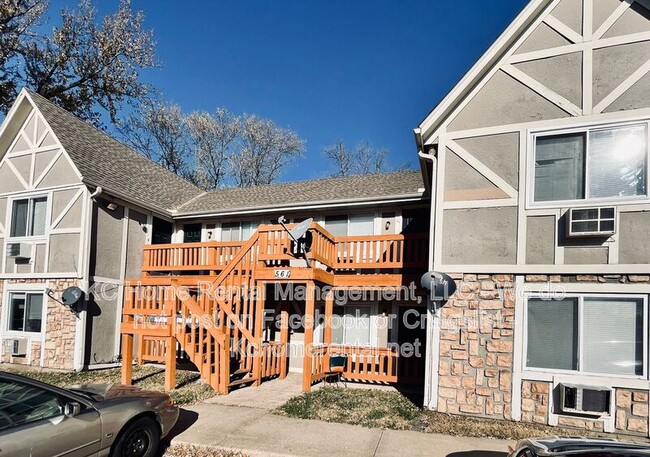 Photo - 561 N Somerset Terrace