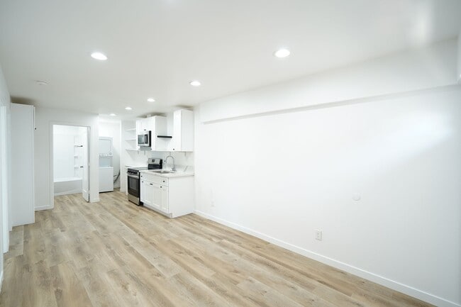 Photo - 26074 Bay Ave Unit 3