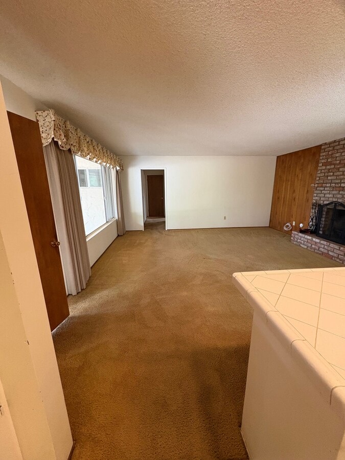 Photo - 30862 Cole Grade Rd