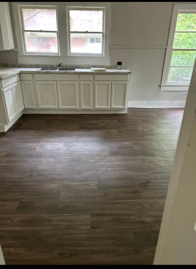 Photo - 3903 Polk St