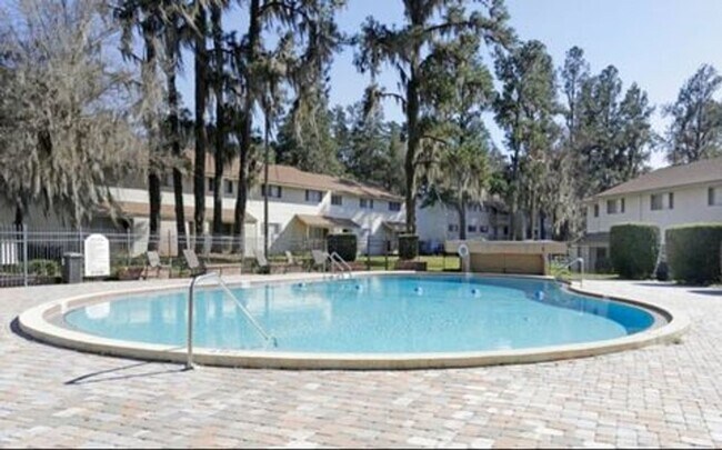 Photo - 2/2 Condo in the quiet community of Mile Run