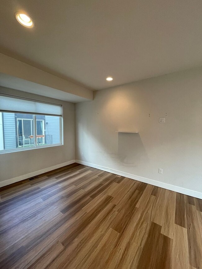 Photo - Lakewood Living Redefined: Stylish Three-Bedroom Townhome in West Line Village!!