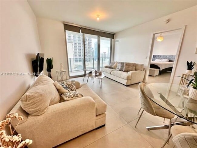 Photo - 488 NE 18th St Unit 488 NE 18th St 3606