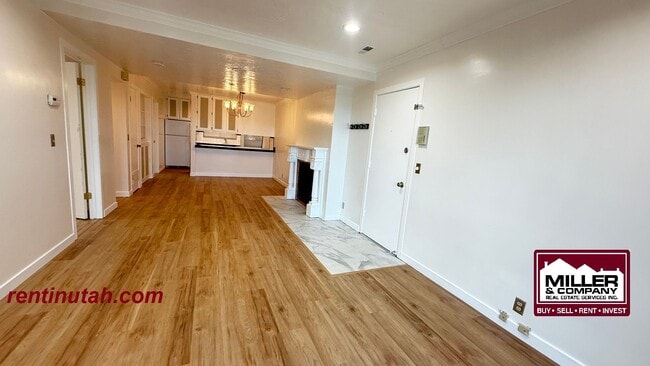 Photo - 250 S Elizabeth St