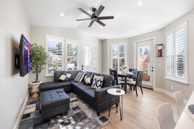 Photo - 8864 Boreal Way