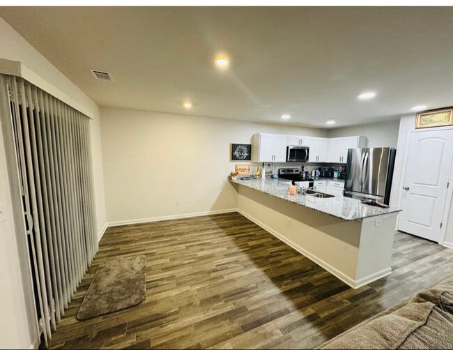 Photo - 126 Evonshire Blvd