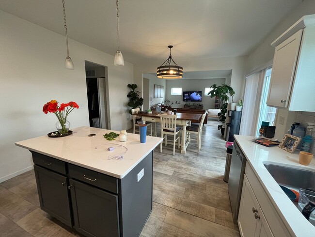 Photo - 4-bedroom, 2.5 bathroom, unfurnished New Construction (2022) Home