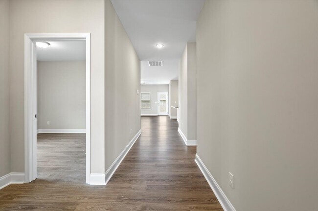 Photo - 1466 Summergate Dr