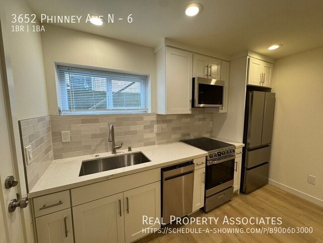 Photo - 3652 Phinney Ave N Unit 6