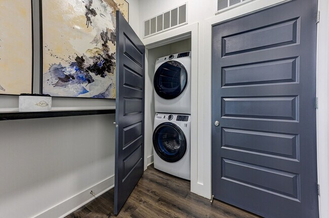 Photo - 1075 Peachtree Rd Unit SI ID1501472P