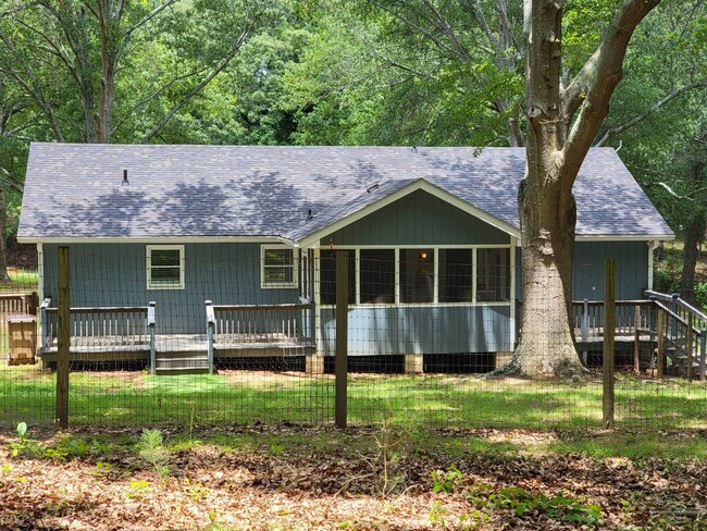 Photo - 8540 Loy Ln House