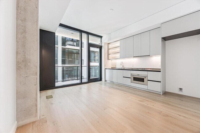 Photo - 610 Davis St Unit 2706
