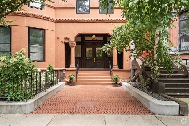 Building Photo - 290 Commonwealth Ave Unit 16 Rental