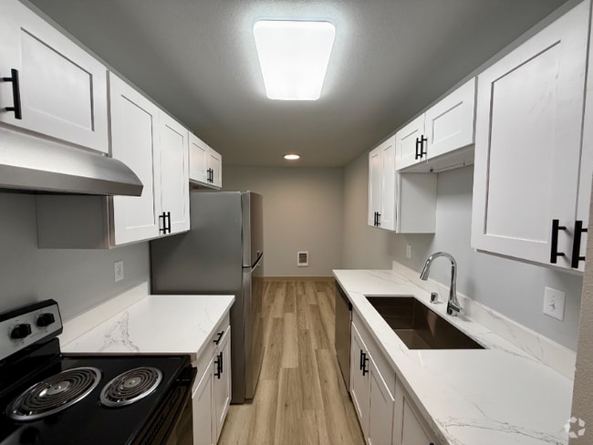 Building Photo - 1725 SW Barton St Rental