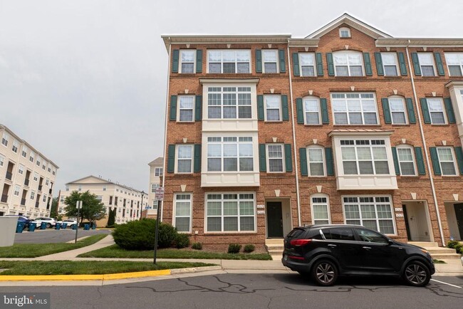Photo - 42670 Hollyhock Terrace Townhome