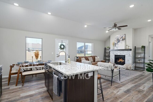 Photo - 2118 N 21st St