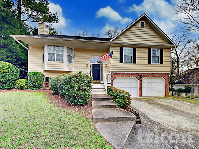 Photo - 3935 Piper Glen Dr NE