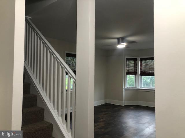 Photo - 920 Collings Ave