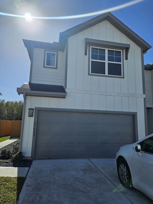 Building Photo - 27843 Western Crk Ct