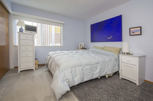 Photo - 1 San Antonio