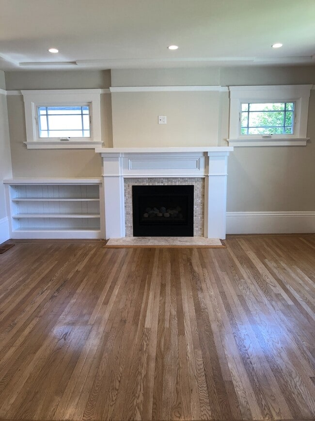 Photo - Remodeled House Walking Distance to Burlingame Ave