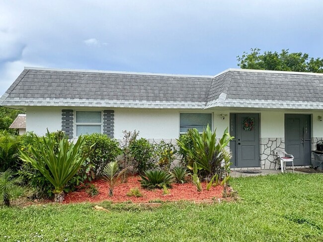 Photo - 1135 SW Spruce St