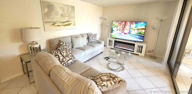 Photo - 750 Egret Cir Unit 6404