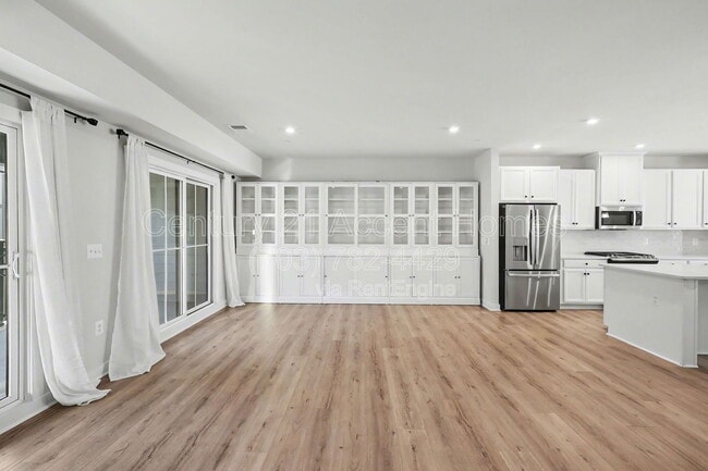 Photo - 1705 Dunnington Pl