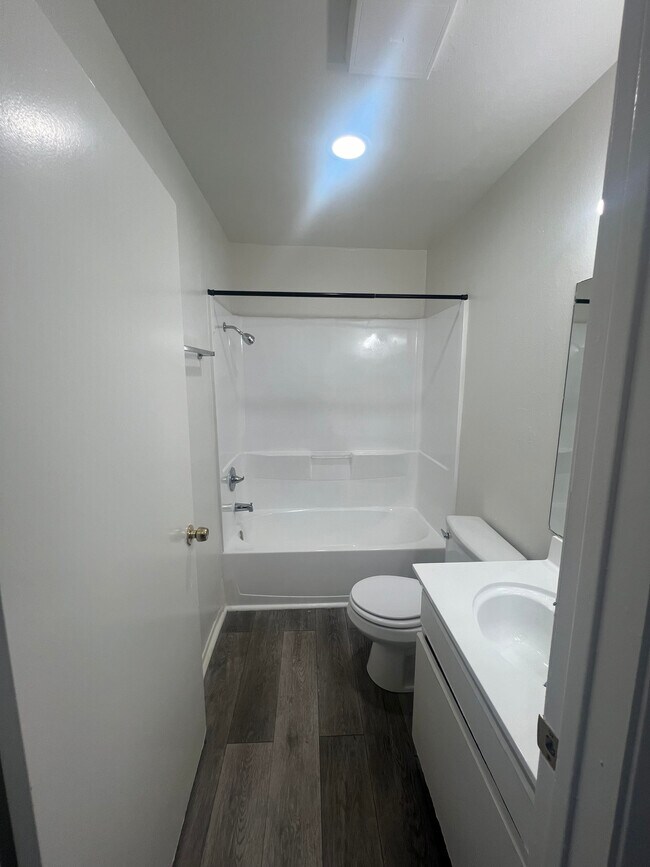 Photo - Rosepointe Apartments