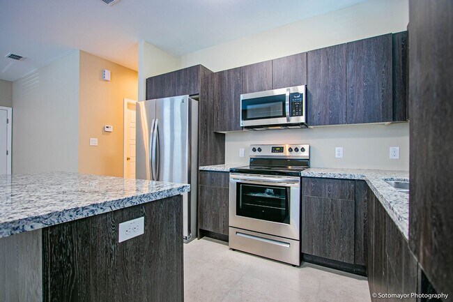 Photo - 3405 Sahara Dr Unit 4