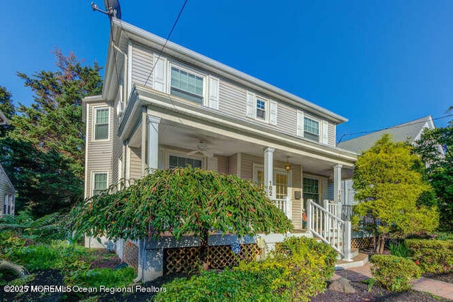 Photo - 180-182 Hudson Ave