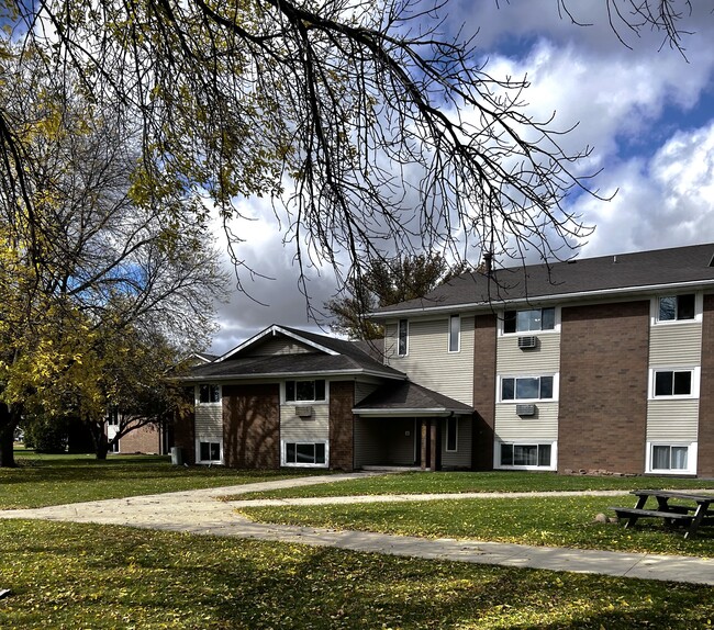 303 27th Street SW (Parkview Place) - 303 27th Street SW (Parkview Place) Apartamentos