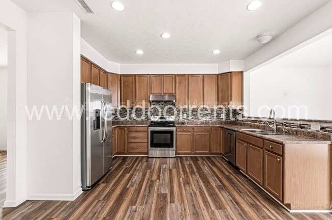 Photo - 10031 Golden Dr