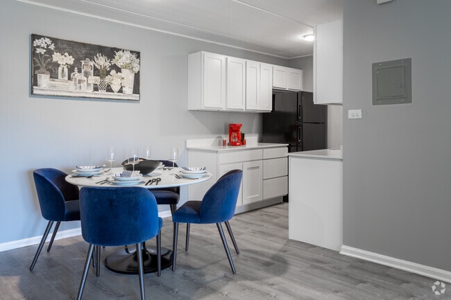 1BR,1BA,750SF - Ashford