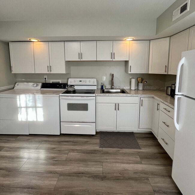 Photo - 7210 Ohio Ave Unit 1